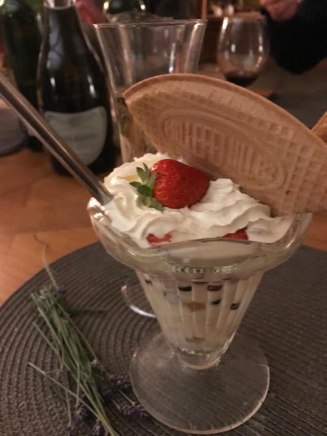 Le Peyrail Bed & Breakfast Les Lèves-et-Thoumeyragues Dış mekan fotoğraf