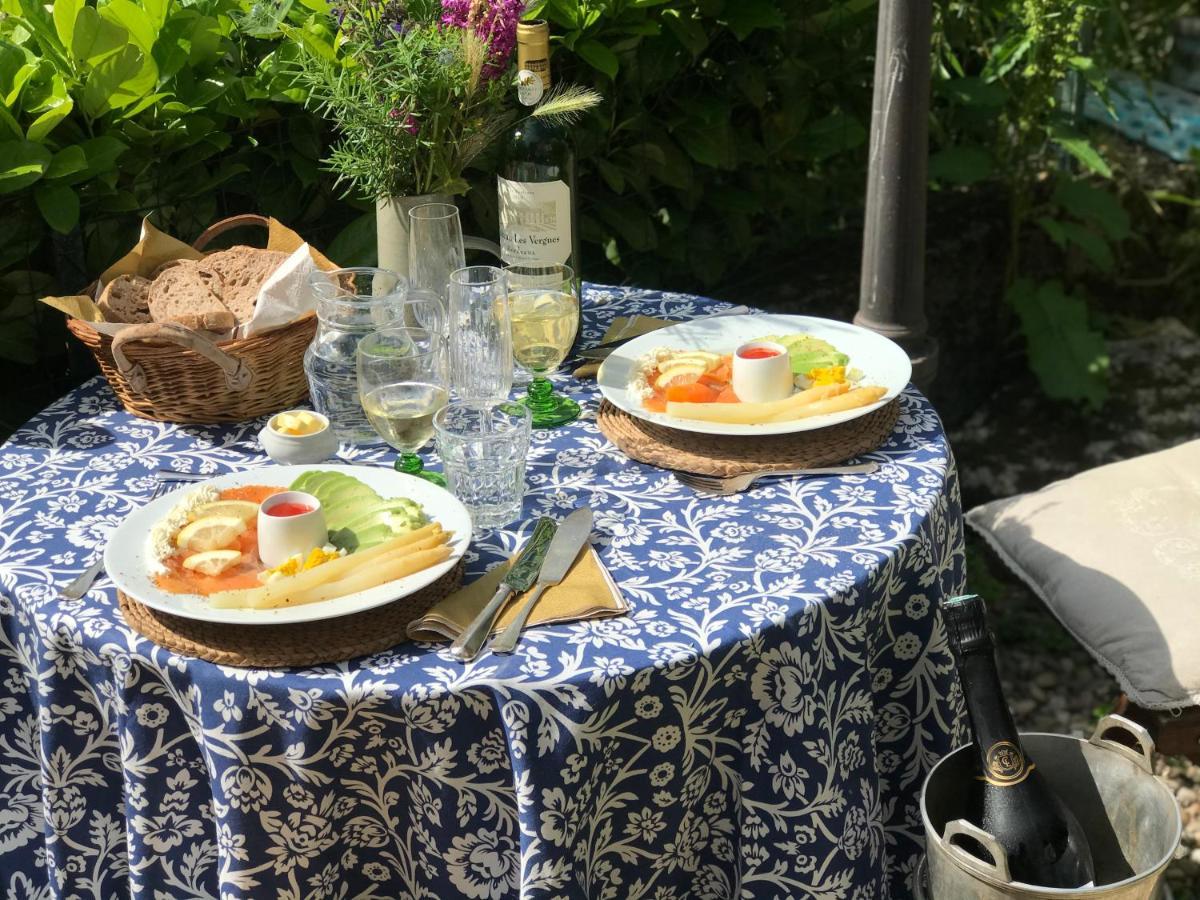 Le Peyrail Bed & Breakfast Les Lèves-et-Thoumeyragues Dış mekan fotoğraf