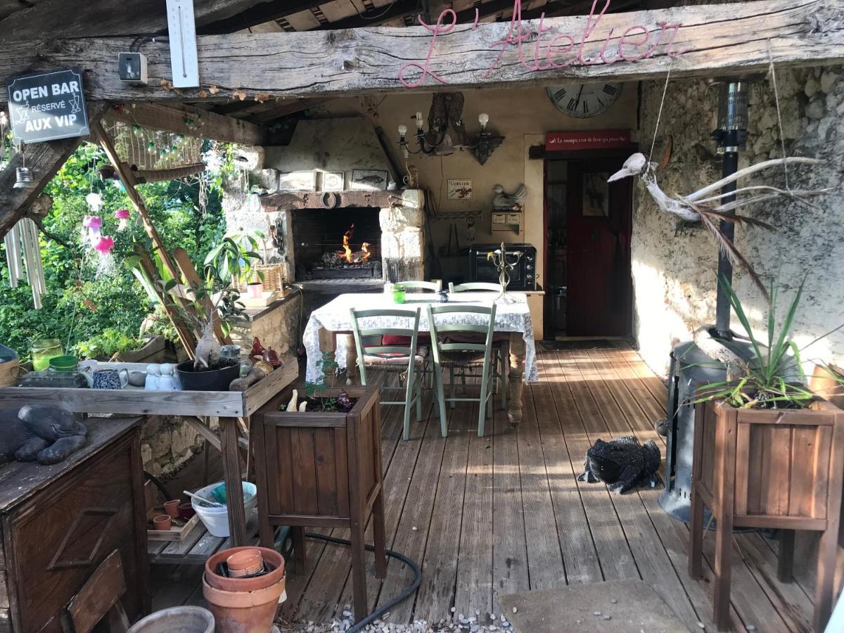 Le Peyrail Bed & Breakfast Les Lèves-et-Thoumeyragues Dış mekan fotoğraf