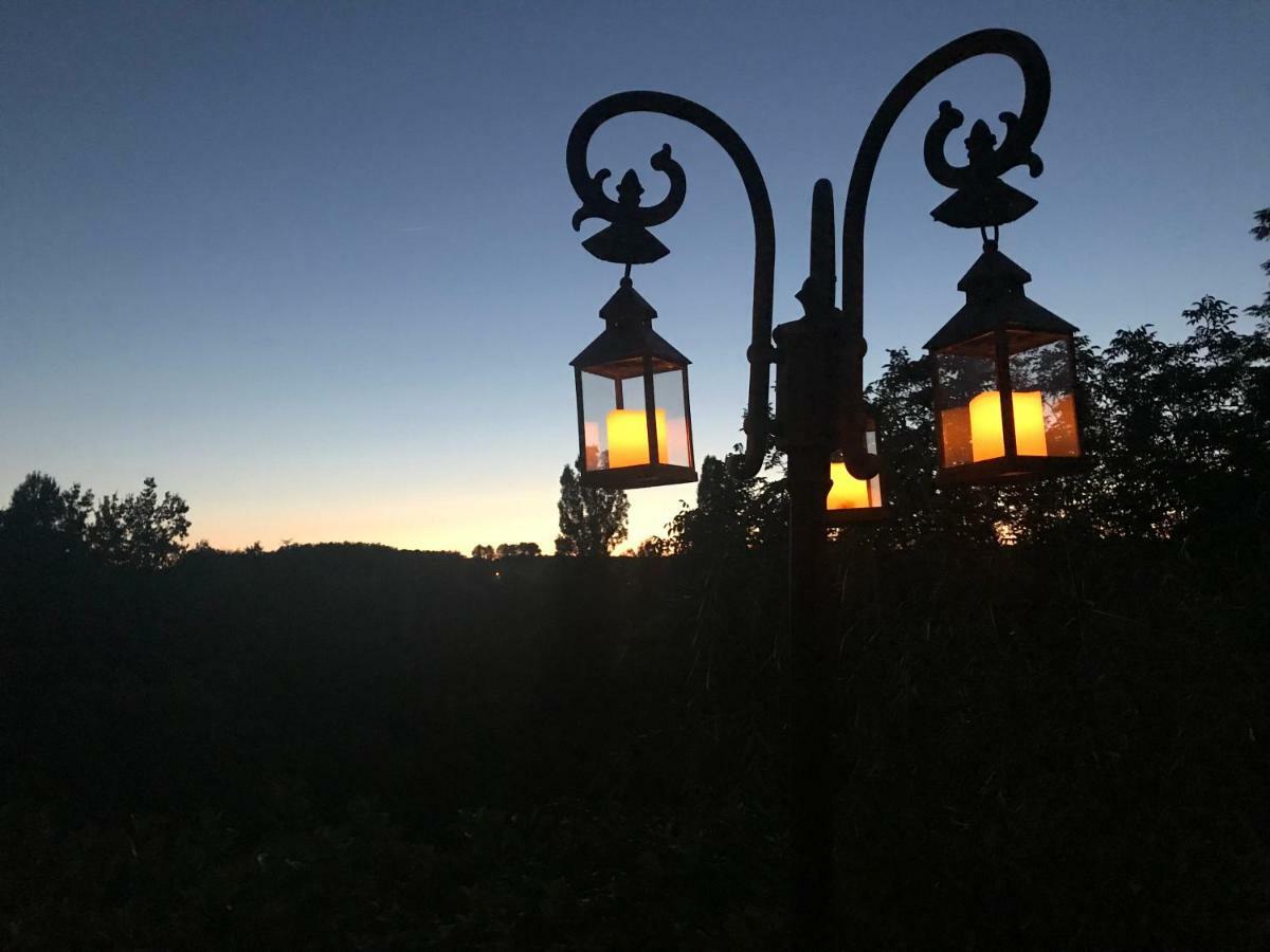Le Peyrail Bed & Breakfast Les Lèves-et-Thoumeyragues Dış mekan fotoğraf